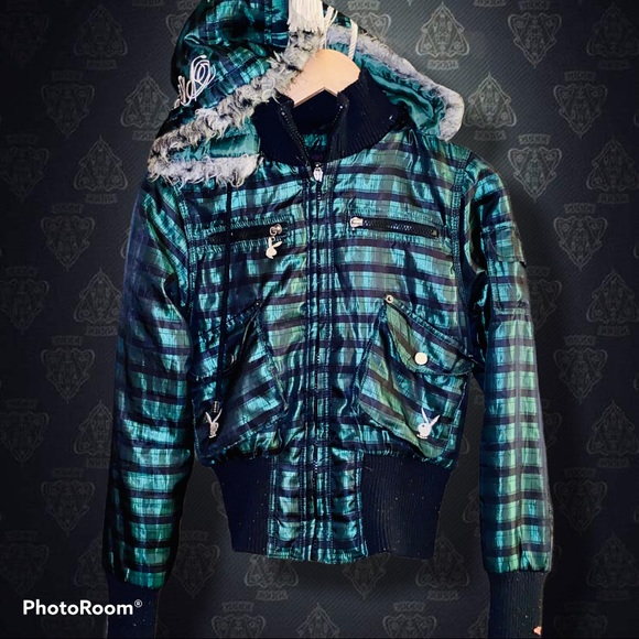 ❗️RARE❗️PLAYBOY💚BUNNY PUFFER JACKET COAT - Picture 4 of 16